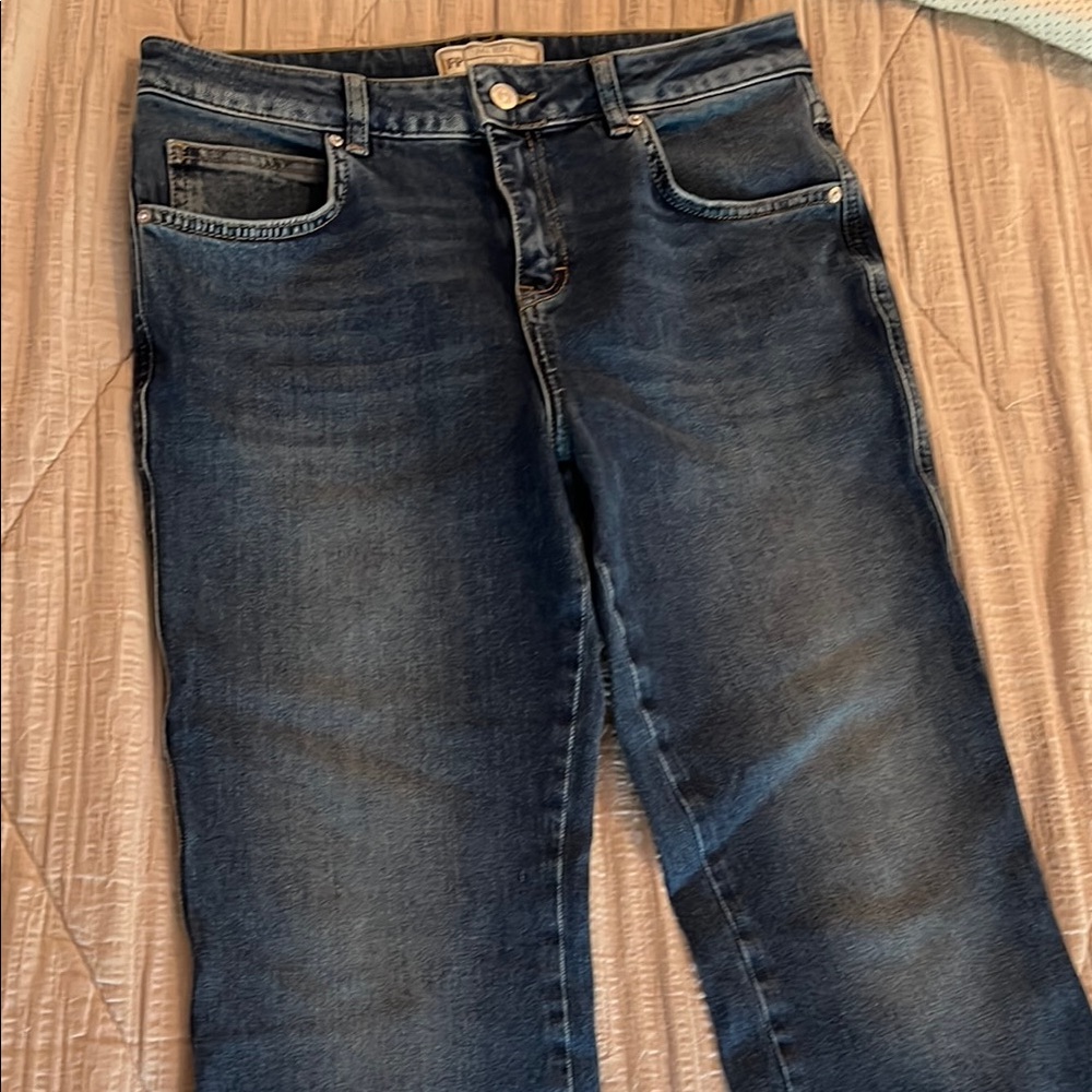 Free People Women’s Dark Blue Comfort Stretch Jeans